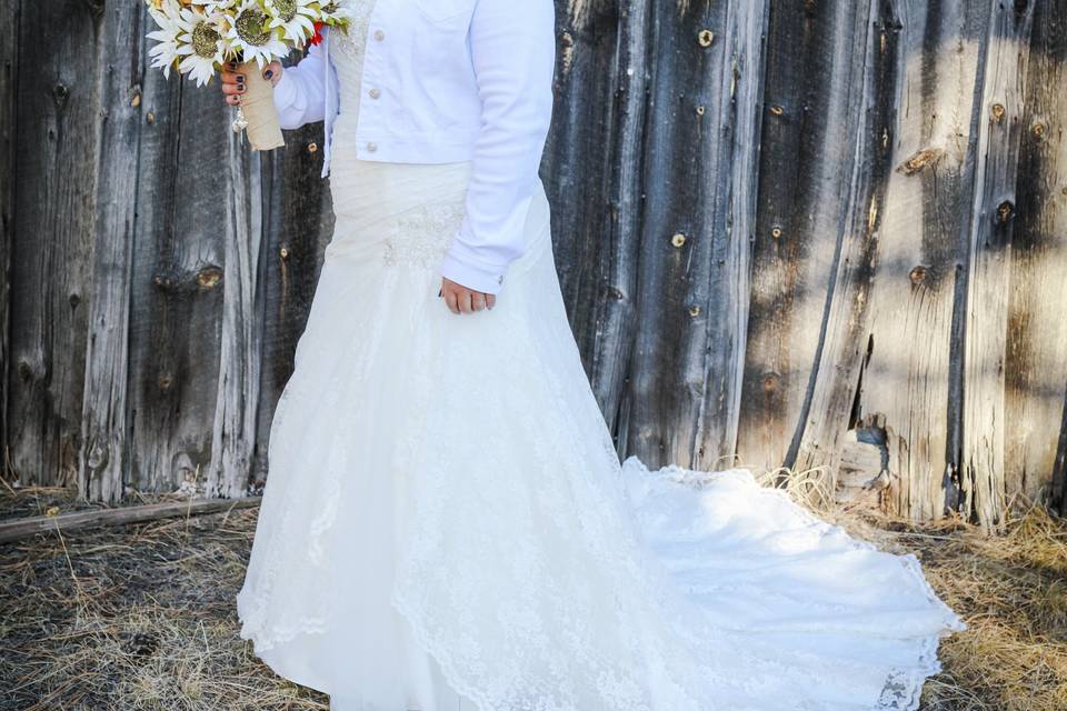 Cowboy/Cowgirl wedding