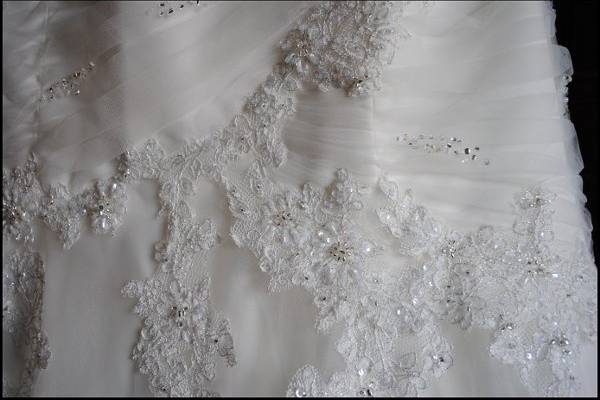 Bride Kelly Matticola dress detail- October 2011