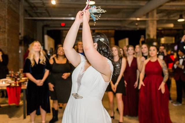 Bride tossing the boquet