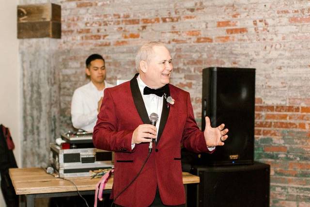 Father of the Bride says a few words