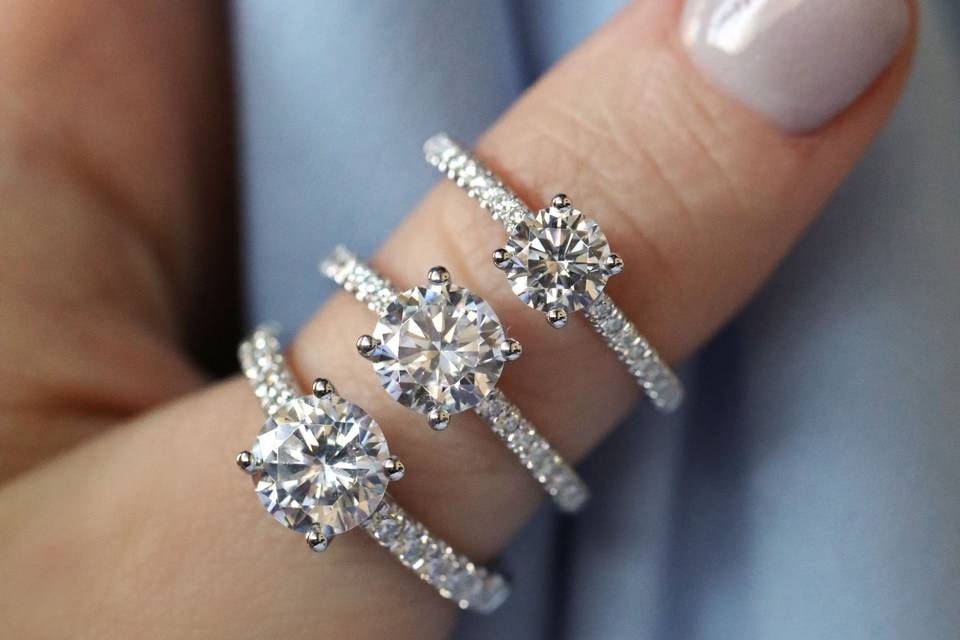 Diamond engagement rings