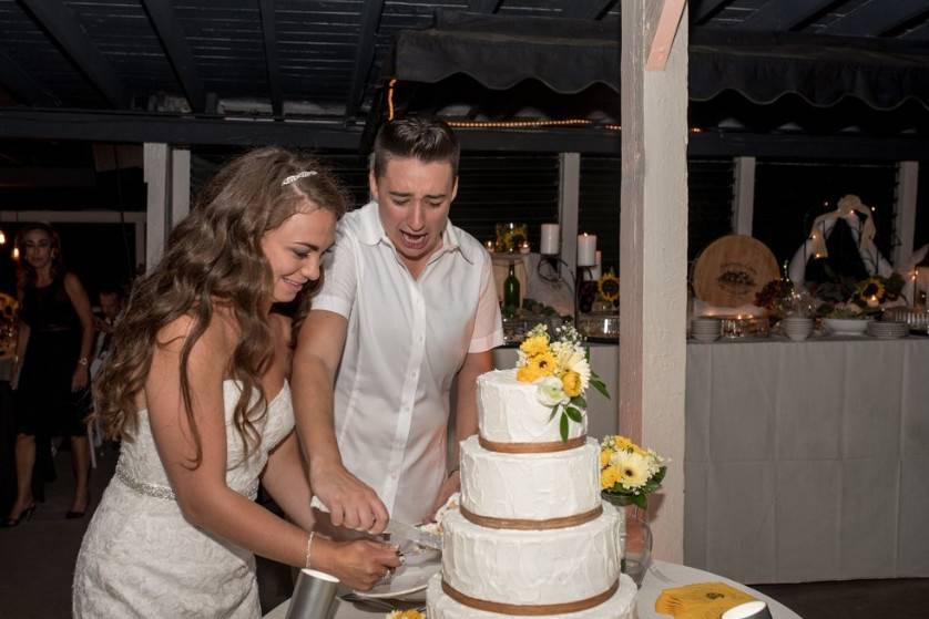 Cake cutting