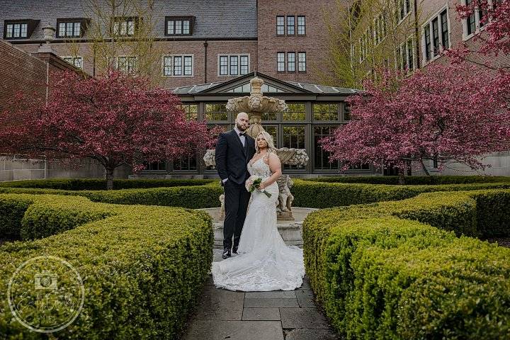 Bride + Groom