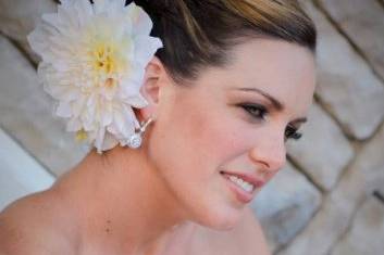 Bride with flower hair accessory
