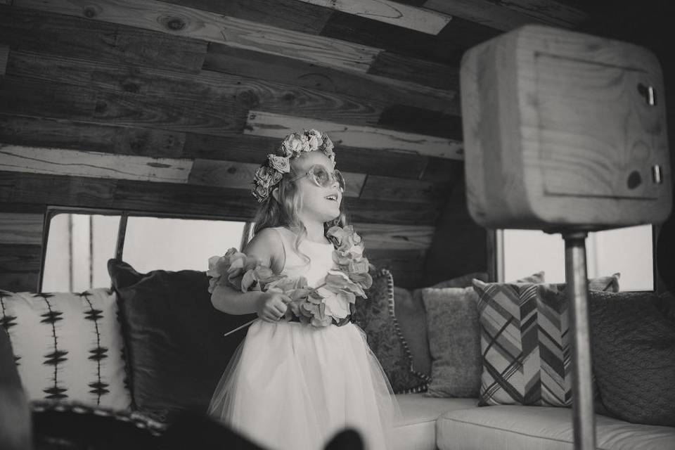 Flower girl | Photo by Next to Me Studios