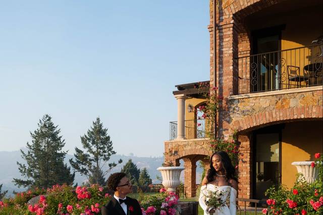 Leslie Cole Weddings