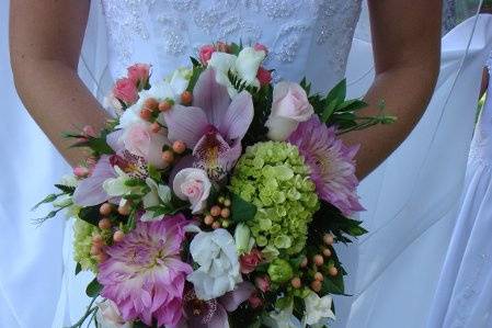 bride holding flower