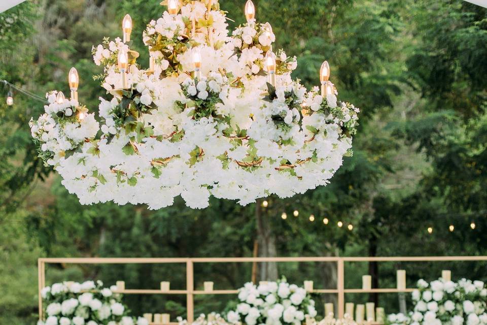 Reception table decoration