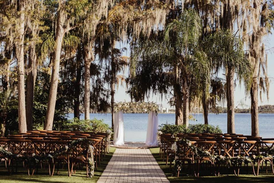 Orlando Wedding Venue - Paradise Cove - Orlando's Best Kept Secret