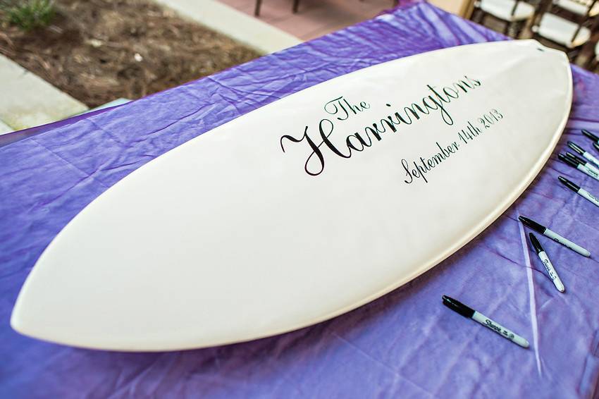 Unique guest sign in surf board. LOVE IT!