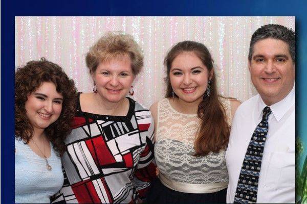 Sweets and Pixs Photo Booth