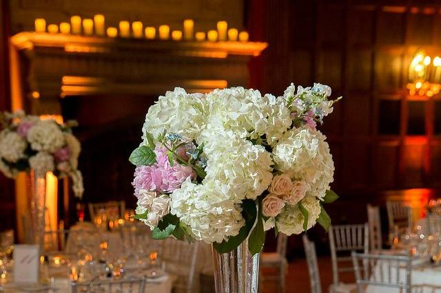 Tall centerpiece