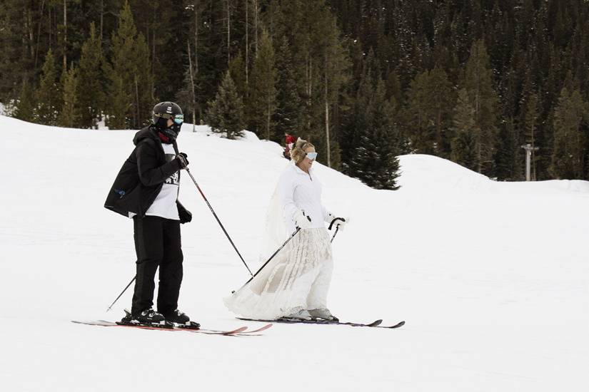 Ski in winter Wedding