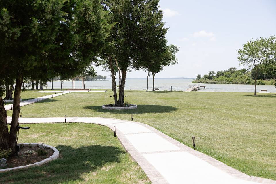 Lakefront Acres Back Lawn.jpg