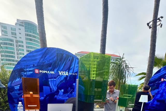 Visa Engraving Station