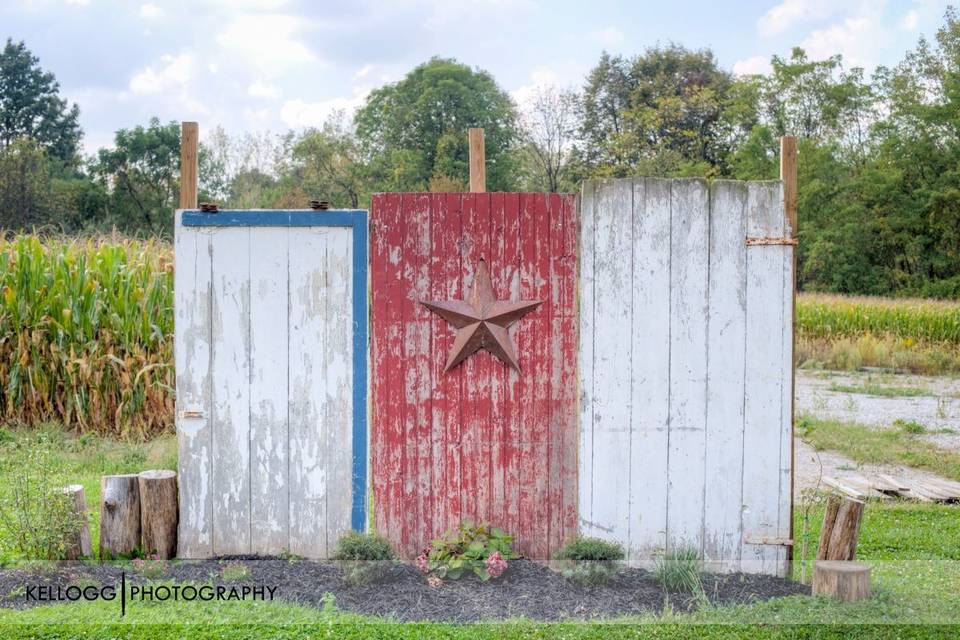 Barn door photo opp