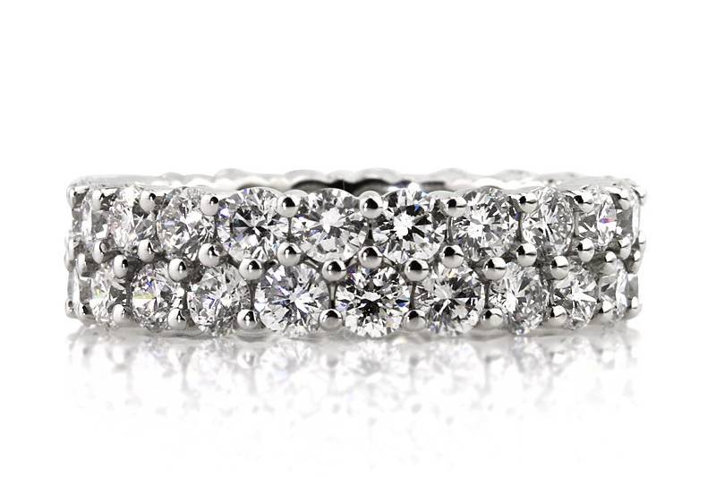 <b>4.00ctw Round Brilliant Cut Diamond Eternity Band</b><br>
Two rows of perfectly matched spectacular round brilliant diamonds wrap around this ring giving it a big, bold look.