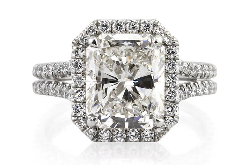 <b>5.15ctw Radiant Cut Diamond Engagement Anniversary Ring</b><br>
This remarkable radiant cut diamond ring features bright white round diamonds micropave set on a split shank setting.