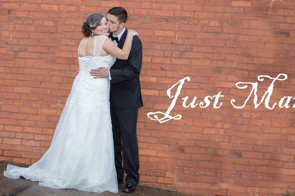 Just Married sign