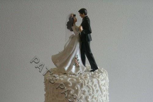 3-Tier Wedding or Anniversary Cakes