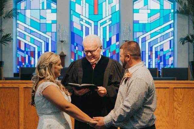 Wedding: Stone Wedding Location: McLeod Memorial Presbyterian Church​ Photographer: Ellie Rose Photography​Hair: Chelsea Mansfield Hair​