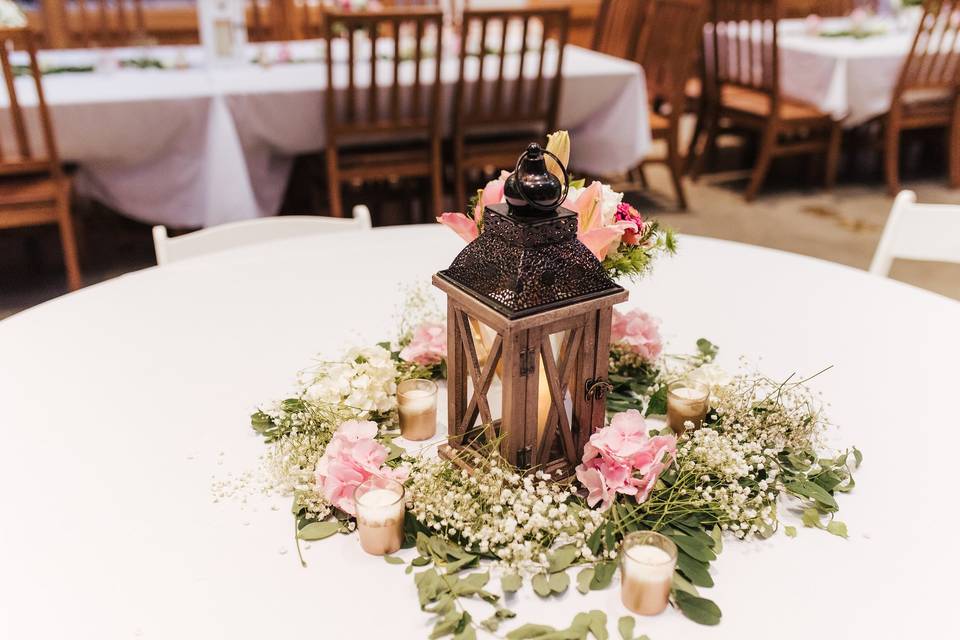 Elegant table decor