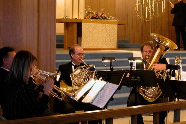 2 Trumpets, French Horn, Trombone, Tuba