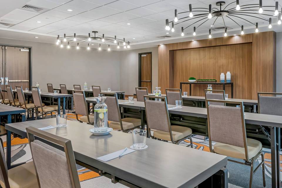 Cambria Hotel Austin
