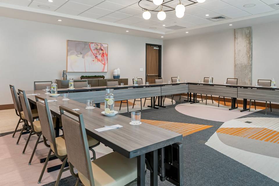 Cambria Hotel Austin