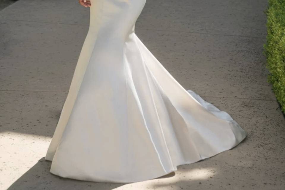 Beaded Bustline