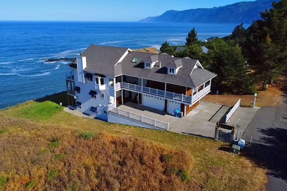 Drone view of Spyglass Inn