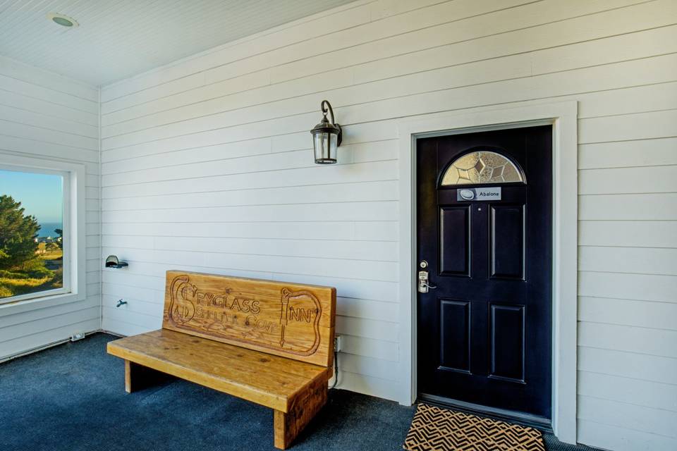 Spyglass Inn
