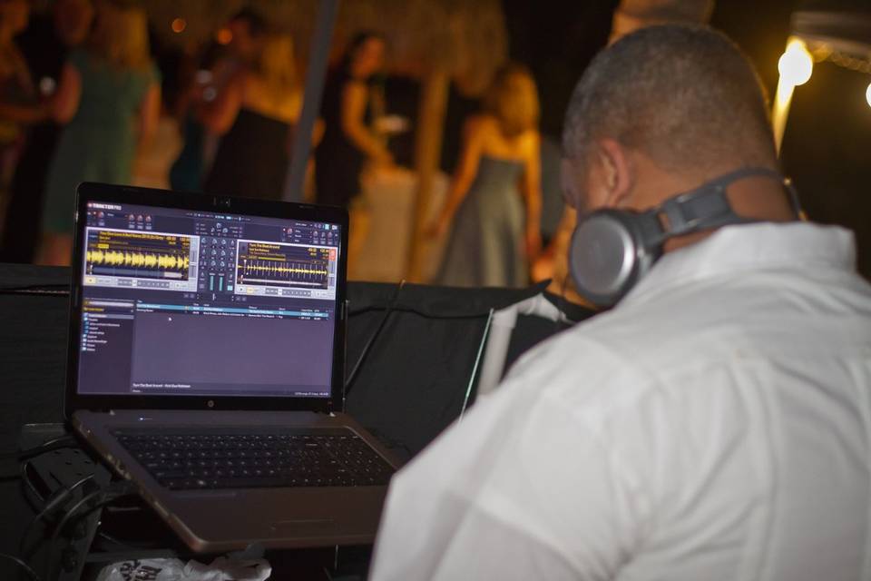 M&N DJ Services