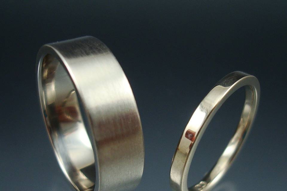 Palladium matte ring and white gold polished ring