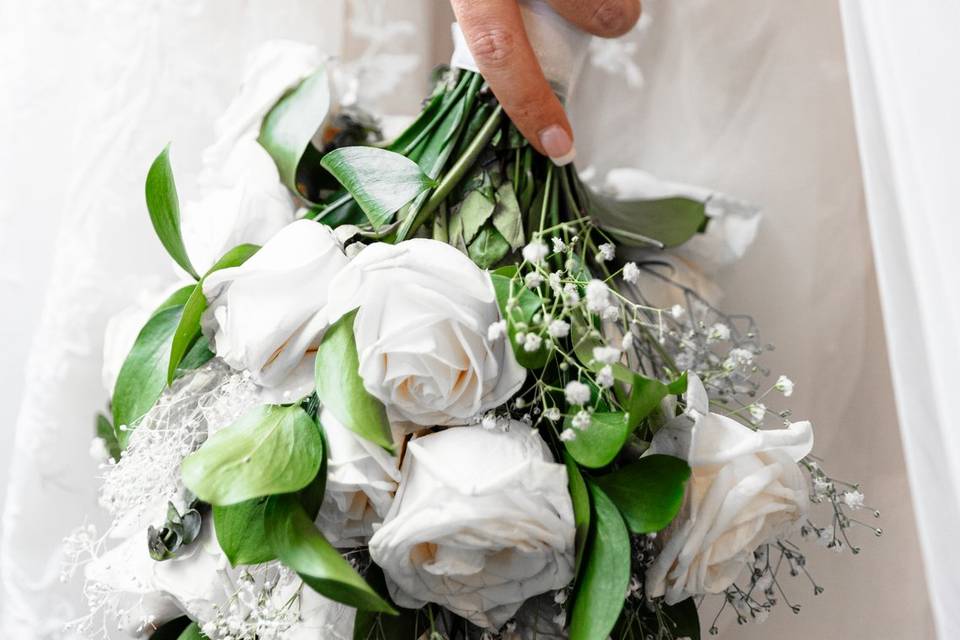 Beautiful ring and bouquet