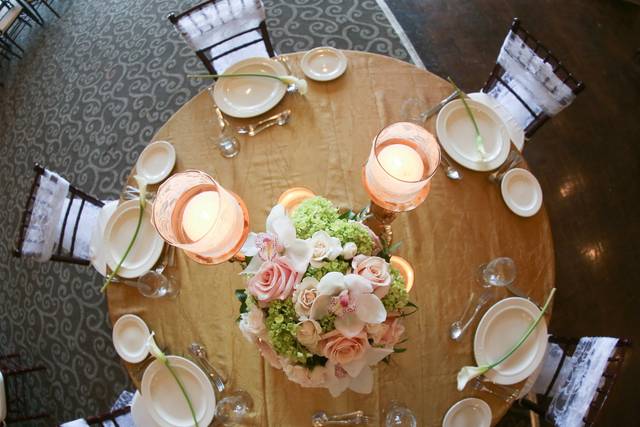 Table setting and floral centerpiece