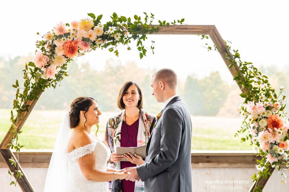 Sharing Your Wedding With Family and Friends - Grace Ceremonies