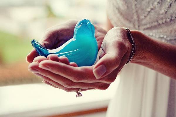 Blue bird plaque