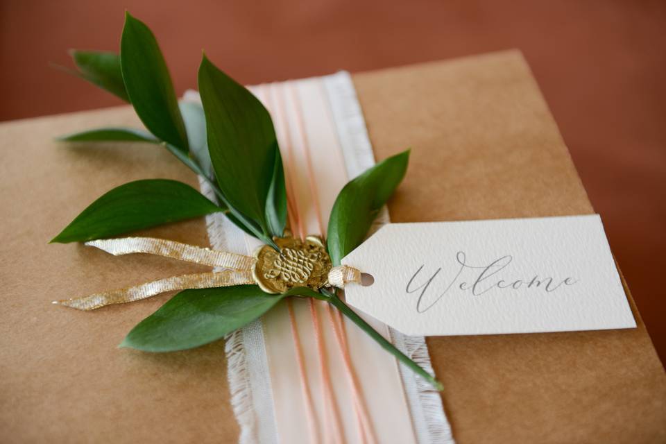 OOTlala Wedding Welcome Box