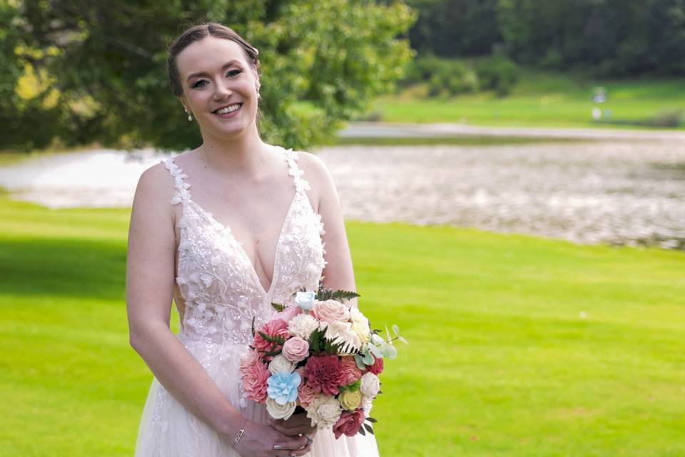 Summer golf wedding