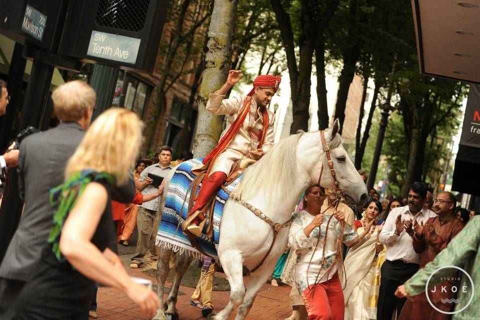 Every wedding deserves parade