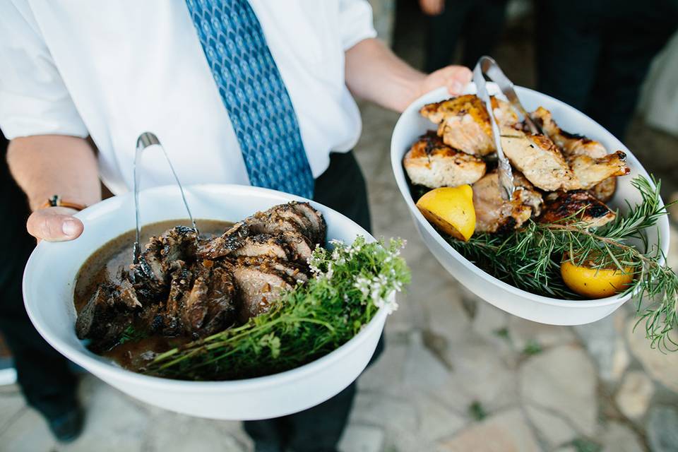 Grilled tri-tip and grilled chicken, family style!