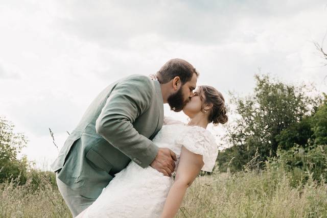Kissing couple