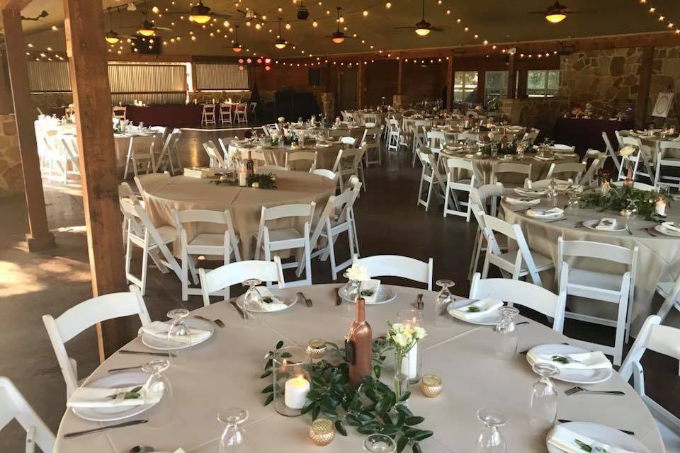 1899 Farmhouse - Barn & Farm Weddings - Princeton, Tx - Weddingwire