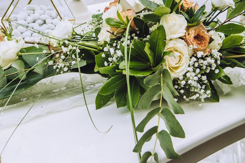 Ceremony table decoration