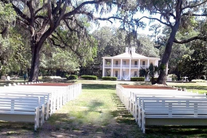 Southern Traditions Wedding and Event Rentals