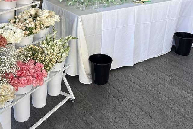 Design your own centerpiece