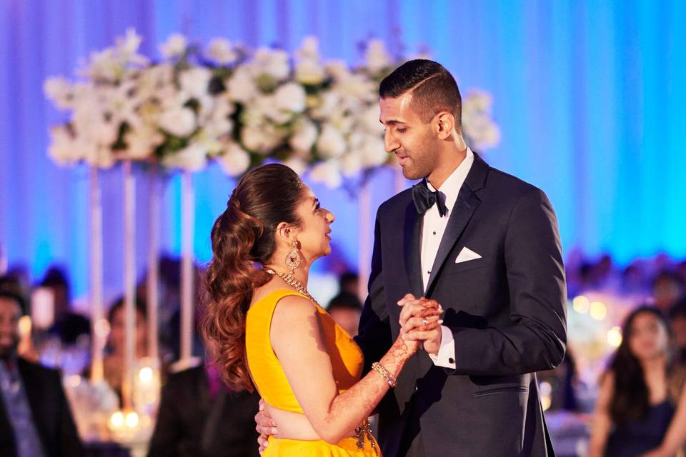 Bride & Groom First Dance