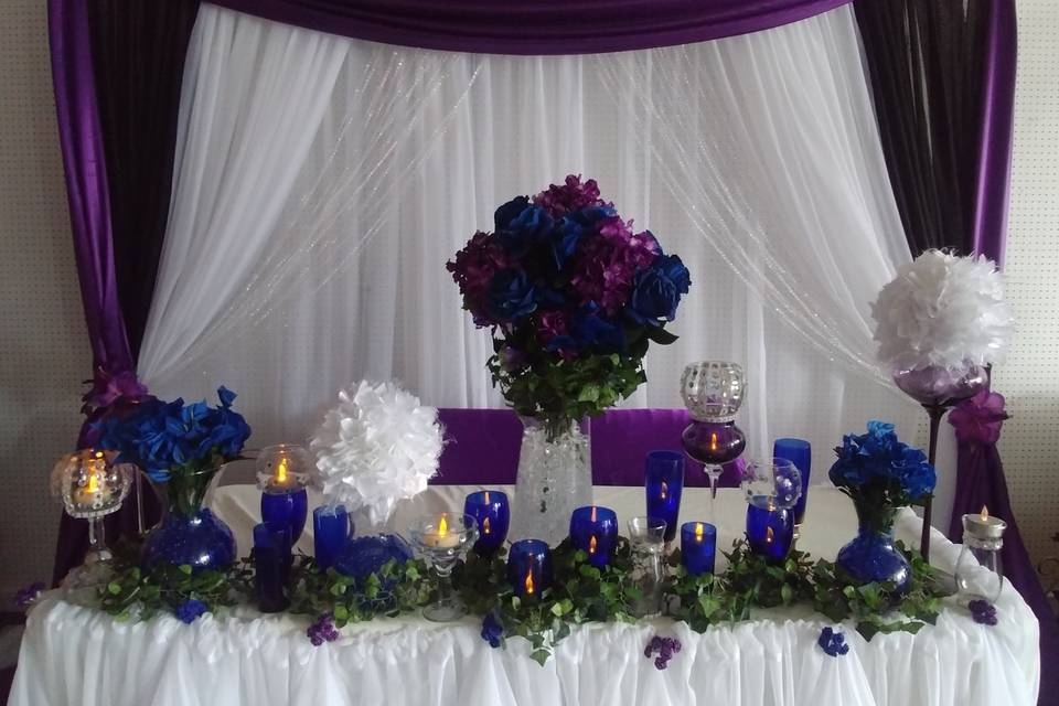 Sweetheart Table w/Draping