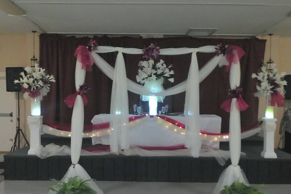 Sweetheart Table w/Draping